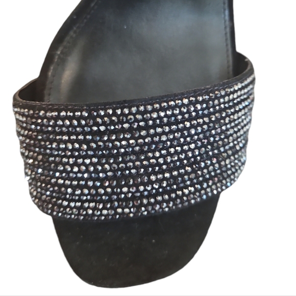 Michael Kors Black Suede Heel Sandals Crisscross Straps Embellished New sz 7.5 - Picture 12 of 12